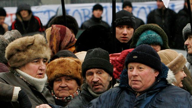 Митингующие в Киеве требуют отправить в отставку Ющенко и Тимошенко Митингующие в Киеве требуют отправить в отставку Ющенко и Тимошенко