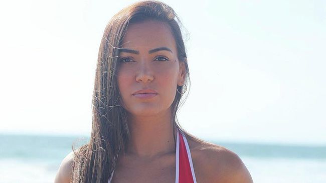 Октагон-герл UFC Люсиана Андраде Октагон-герл UFC Люсиана Андраде