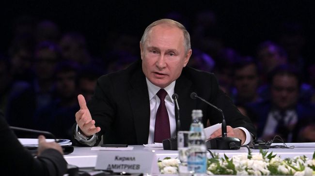 Президент России Владимир Путин принимает участие в форуме Восточной Европы по искусственному интеллекту AIJ в Москве Президент России Владимир Путин принимает участие в форуме Восточной Европы по искусственному интеллекту AIJ в Москве