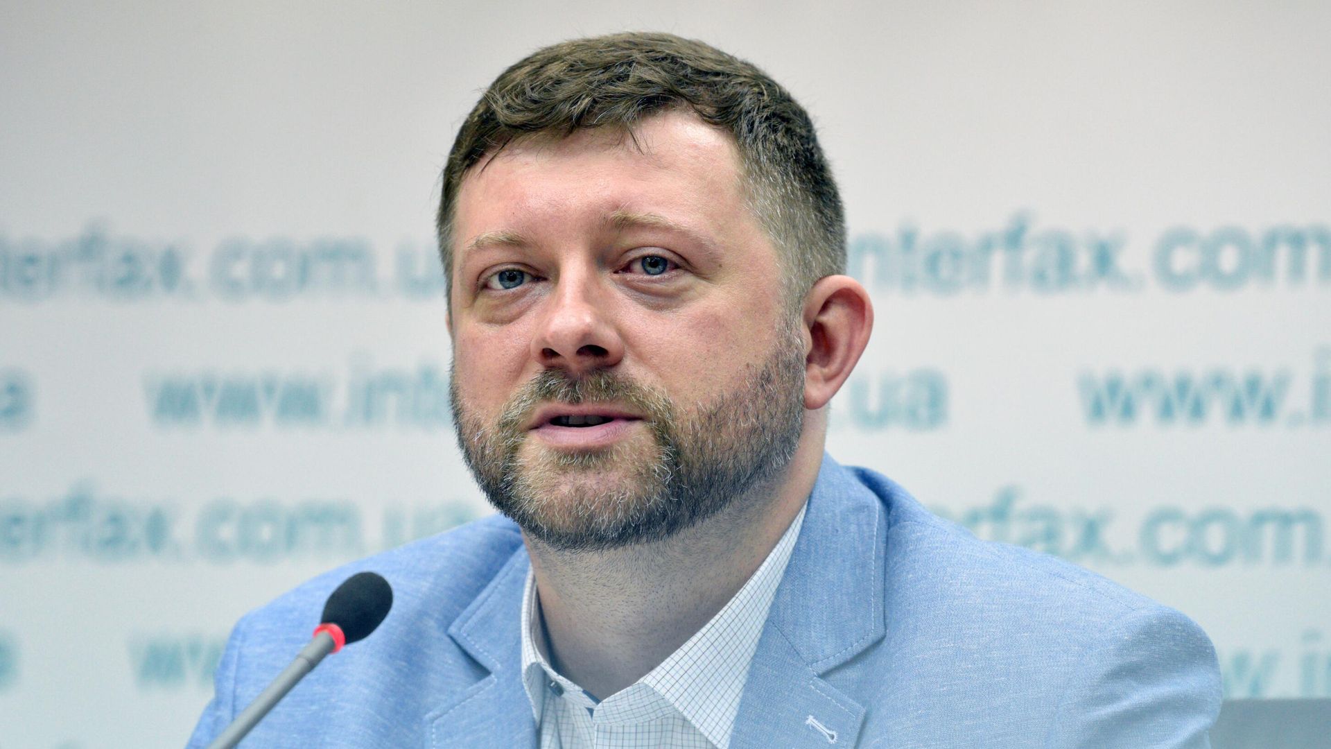 Александр Корниенко на пресс-конференции партии Слуга народа в Киеве. Александр Корниенко на пресс-конференции партии Слуга народа в Киеве. - РИА Новости, 1920, 12.12.2025