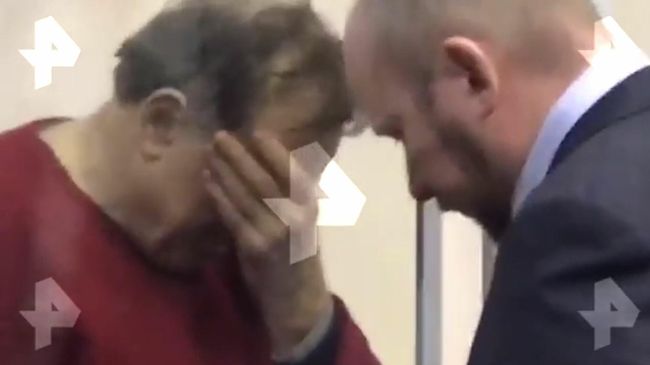Обвиняемый в убийстве аспирантки доцент СПбГУ заплакал в суде Обвиняемый в убийстве аспирантки доцент СПбГУ заплакал в суде