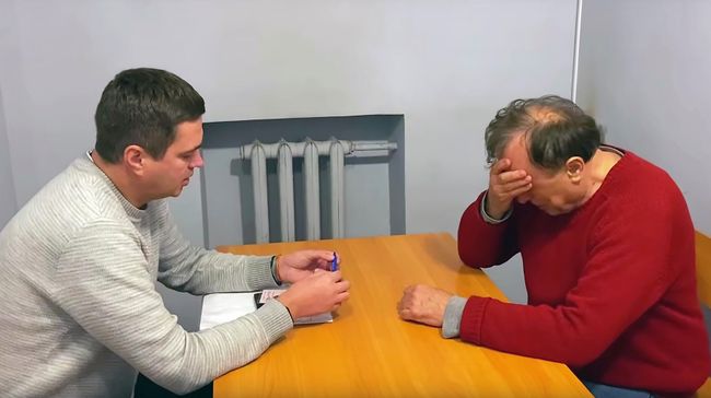 Олег Соколов во время беседы с председателем ОНК Санкт-Петербурга Александром Холодовым Олег Соколов во время беседы с председателем ОНК Санкт-Петербурга Александром Холодовым