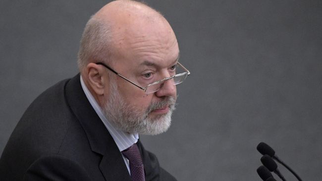 Председатель комитета Государственной Думы РФ по государственному строительству и законодательству Павел Крашенинников