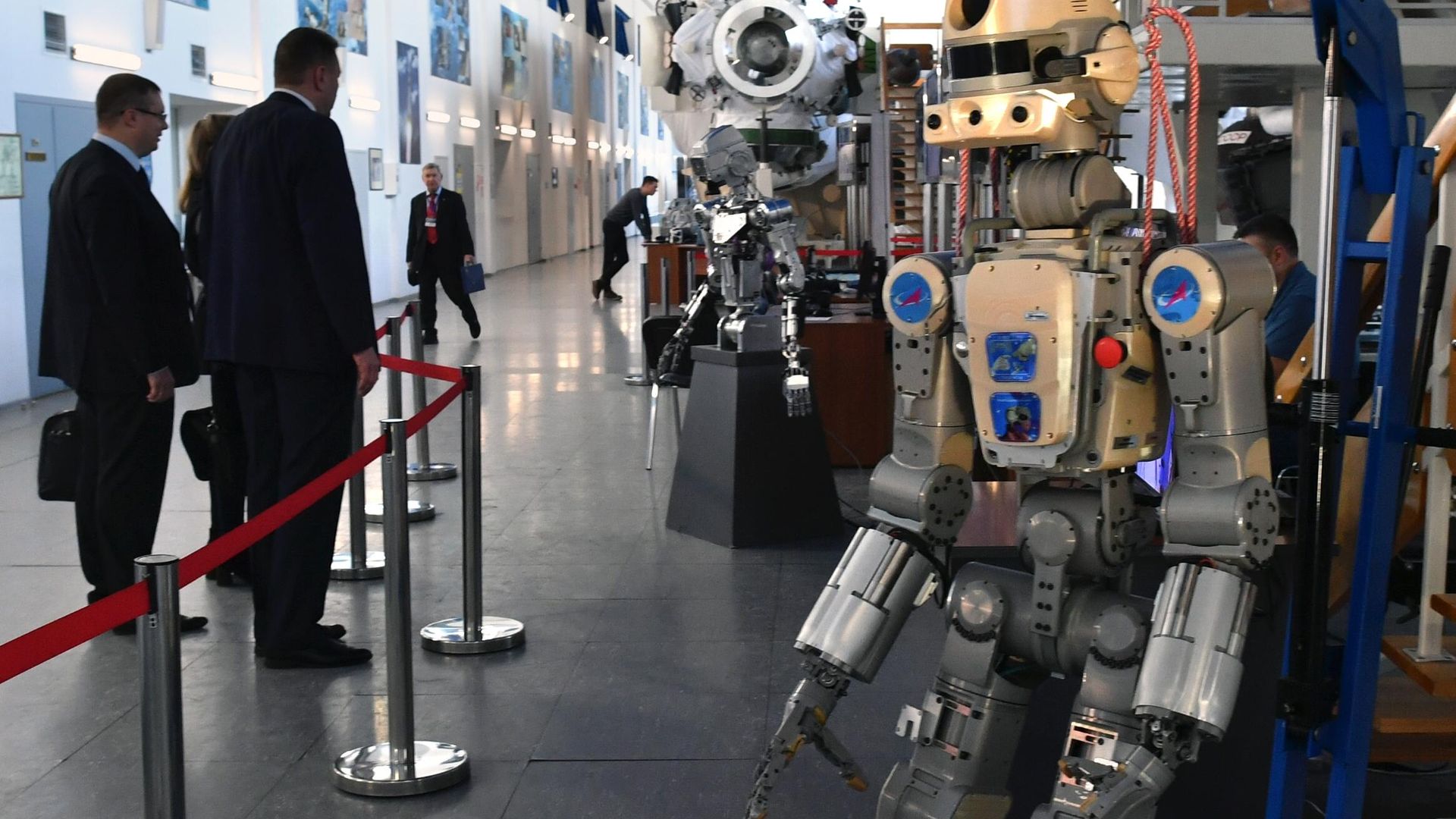 Антропоморфный робот SKYBOT F-850 Фёдор, представленный на конференции Пилотируемые полёты в космос в Центре подготовки космонавтов Антропоморфный робот SKYBOT F-850 Фёдор, представленный на конференции Пилотируемые полёты в космос в Центре подготовки космонавтов - РИА Новости, 1920, 12.04.2021