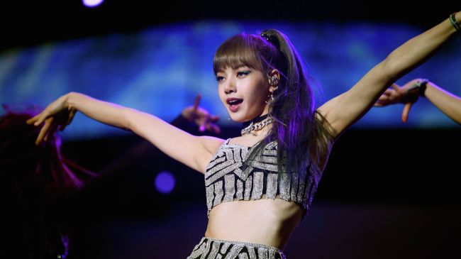 Участница корейской группы Blackpink Лалиса Манобан Участница корейской группы Blackpink Лалиса Манобан