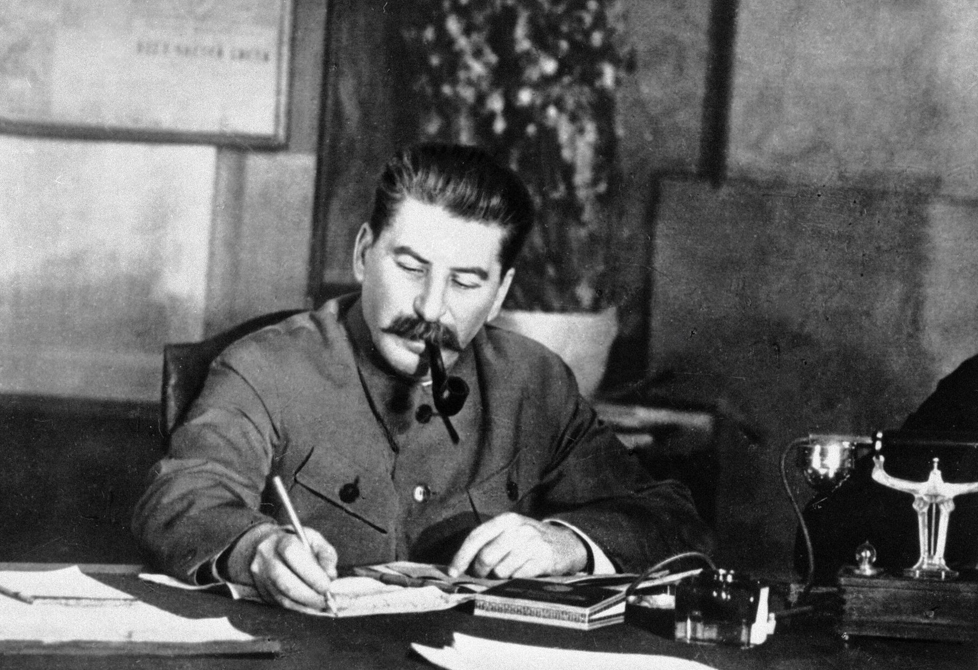 Иосиф Виссарионович Сталин Иосиф Виссарионович Сталин - РИА Новости, 1920, 26.11.2021