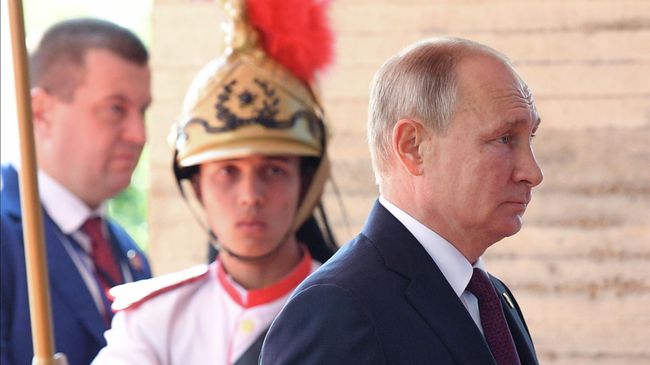 Президент РФ Владимир Путин на полях саммита стран БРИКС Президент РФ Владимир Путин на полях саммита стран БРИКС