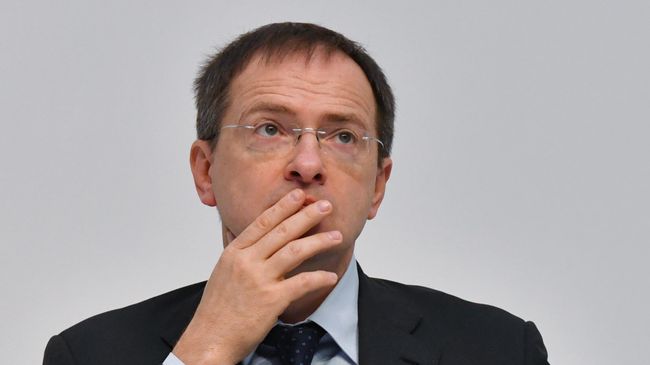 Министр культуры РФ Владимир Мединский во время культурного форума в Санкт-Петербурге Министр культуры РФ Владимир Мединский во время культурного форума в Санкт-Петербурге