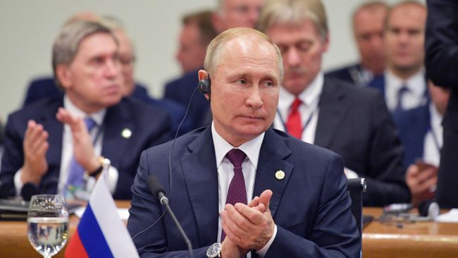 Президент РФ Владимир Путин на заседании лидеров стран БРИКС