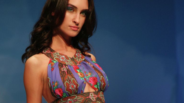 Показ дебютной коллекции Маши Кравцовой в рамках Russian Fashion Week