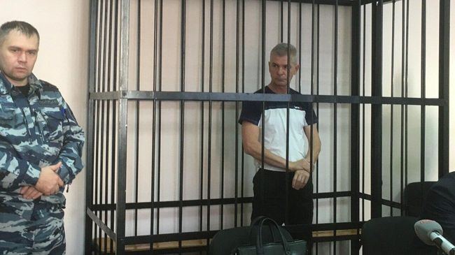Генеральный директор ЧОПа Сириус-А Сергей Андрющенко Генеральный директор ЧОПа Сириус-А Сергей Андрющенко