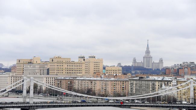 Крымский мост в Москве