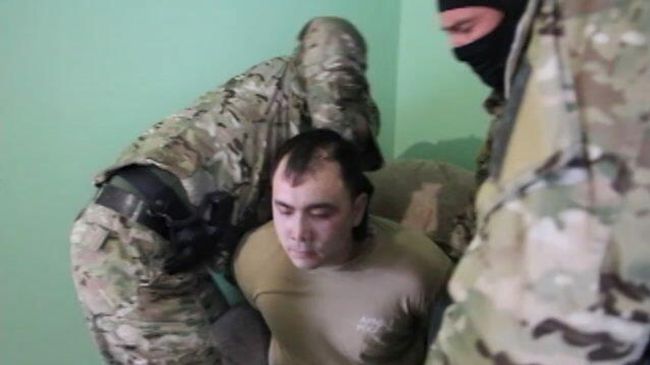 Под Ростовом задержали подозреваемого в шпионаже Под Ростовом задержали подозреваемого в шпионаже