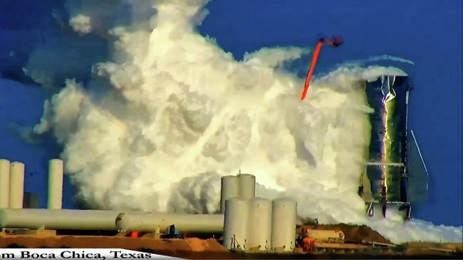 Взрыв ракеты-корабля компании SpaceX Илона Маска Starship во время испытаний на герметичность. 20 ноября 2019