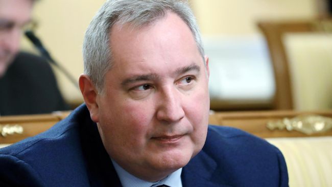 Генеральный директор Государственной корпорации по космической деятельности Роскосмос Дмитрий Рогозин на заседании правительства РФ Генеральный директор Государственной корпорации по космической деятельности Роскосмос Дмитрий Рогозин на заседании правительства РФ