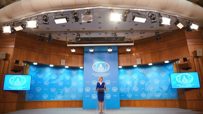 Официальный представитель Министерства иностранных дел России Мария Захарова во время брифинга в Москве. 21 ноября 2019 Официальный представитель Министерства иностранных дел России Мария Захарова во время брифинга в Москве. 21 ноября 2019