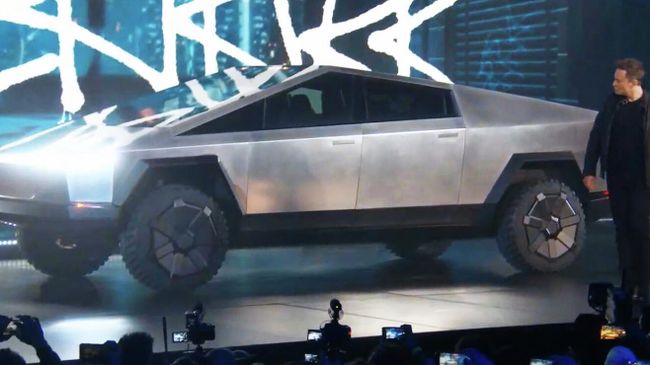 Илон Маск и Tesla Cybertruck Илон Маск и Tesla Cybertruck
