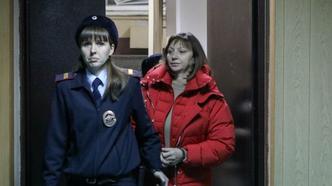 Избрание меры пресечения заместителю руководителя Росалкогольрегулирования Ирине Голосной в Пресненском районном суде Избрание меры пресечения заместителю руководителя Росалкогольрегулирования Ирине Голосной в Пресненском районном суде