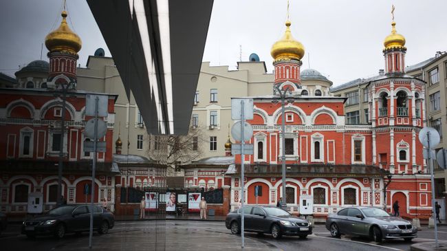 Церковь Всех Святых на Кулишках в Москве Церковь Всех Святых на Кулишках в Москве