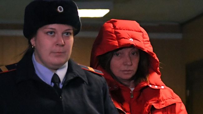 Заместитель руководителя Росалкогольрегулирования Ирина Голосная в Пресненском суде Москвы