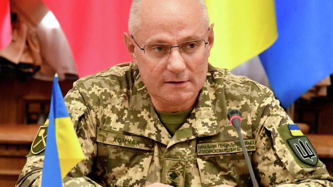 Начальник Генерального штаба - Главнокомандующий ВСУ генерал-лейтенант Руслан Хомчак