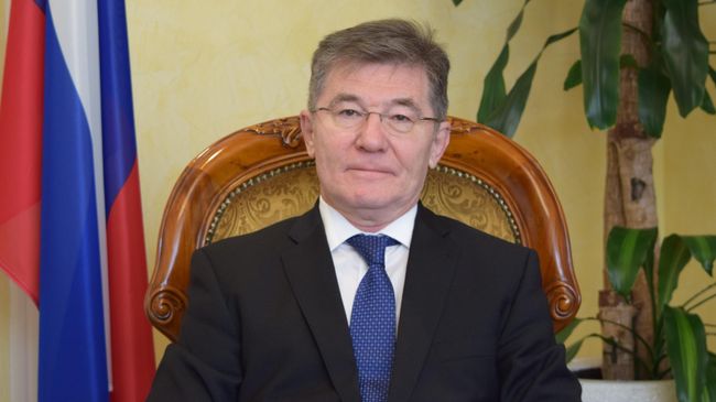 Посол РФ в Монголии Искандер Азизов