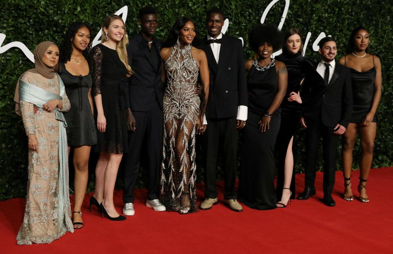 На церемонии вручения премии British Fashion Awards 2019 На церемонии вручения премии British Fashion Awards 2019