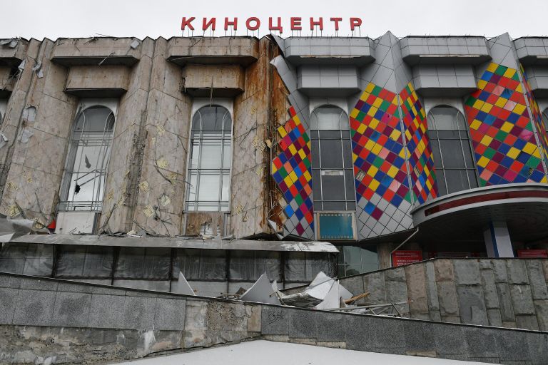 Снос киноцентра Соловей на Красной Пресне в Москве