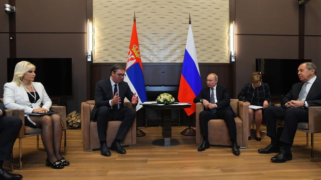 Президент РФ Владимир Путин и президент Сербии Александр Вучич во время встречи. 4 декабря 2019 Президент РФ Владимир Путин и президент Сербии Александр Вучич во время встречи. 4 декабря 2019