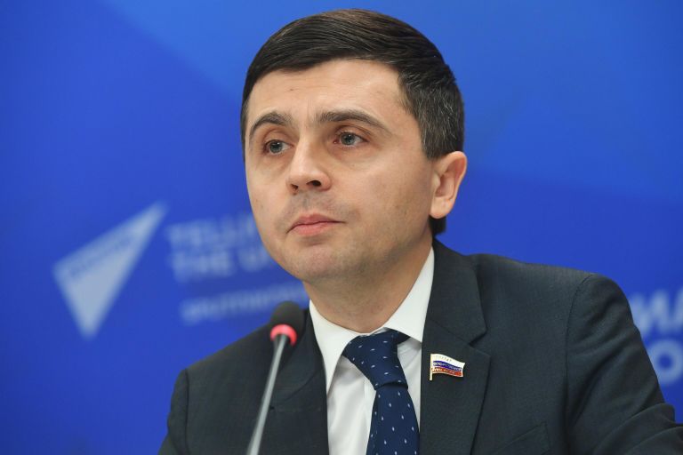 Заместитель председателя Комитета Государственной Думы Российской Федерации по делам национальностей Руслан Бальбек 