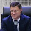 Министр энергетики РФ Александр Новак на заседании стран-участниц соглашения о сокращении добычи нефти ОПЕК+ в Вене Министр энергетики РФ Александр Новак на заседании стран-участниц соглашения о сокращении добычи нефти ОПЕК+ в Вене