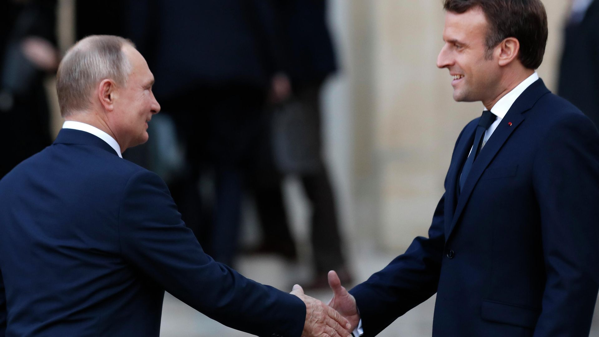 Президент России Владимир Путин и президент Франции Эммануэль Макрон Президент России Владимир Путин и президент Франции Эммануэль Макрон - РИА Новости, 1920, 04.07.2025