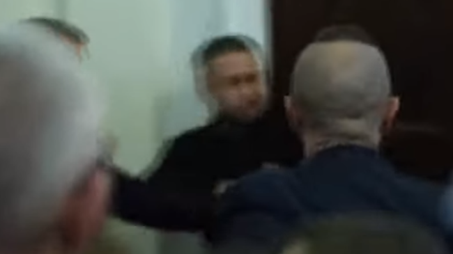 Массовая драка в Раде попала на видео Массовая драка в Раде попала на видео