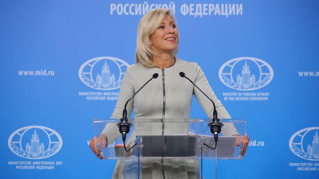 Официальный представитель Министерства иностранных дел России Мария Захарова во время брифинга в Москве Официальный представитель Министерства иностранных дел России Мария Захарова во время брифинга в Москве