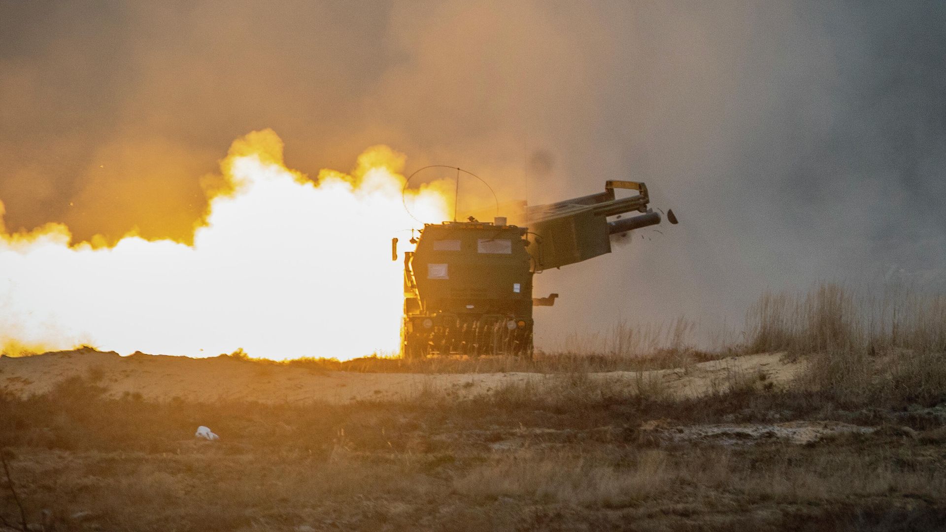 Пуск ракеты из американской ракетно-артиллерийской системы Пуск ракеты из американской ракетно-артиллерийской системы - РИА Новости, 1920, 07.08.2026