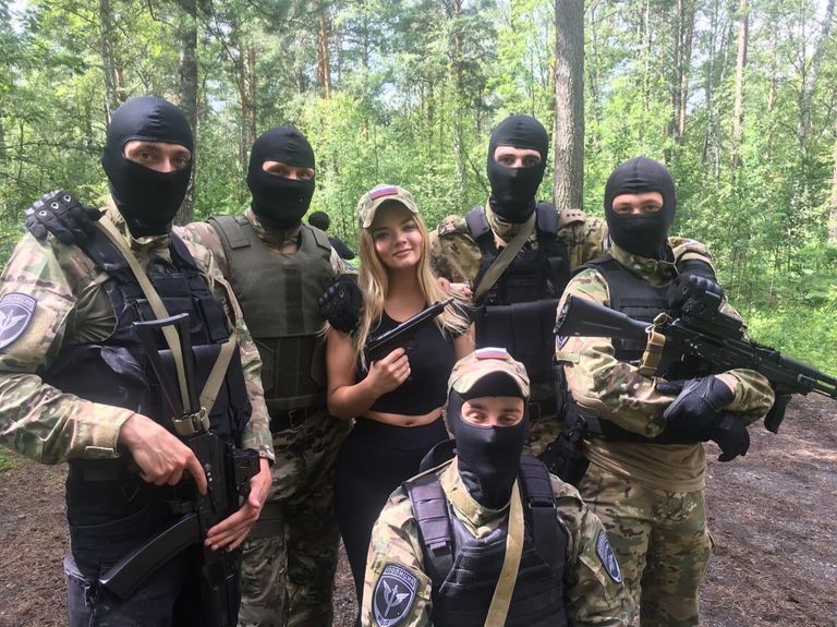 Ильина с организаторами розыгрыша