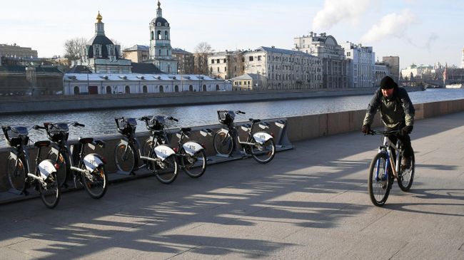 Раушская набережная в Москве