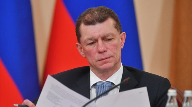 Министр труда и социальной защиты РФ Максим Топилин на заседании президиума Совета законодателей РФ при Федеральном Собрании. 16 декабря 2019 Министр труда и социальной защиты РФ Максим Топилин на заседании президиума Совета законодателей РФ при Федеральном Собрании. 16 декабря 2019