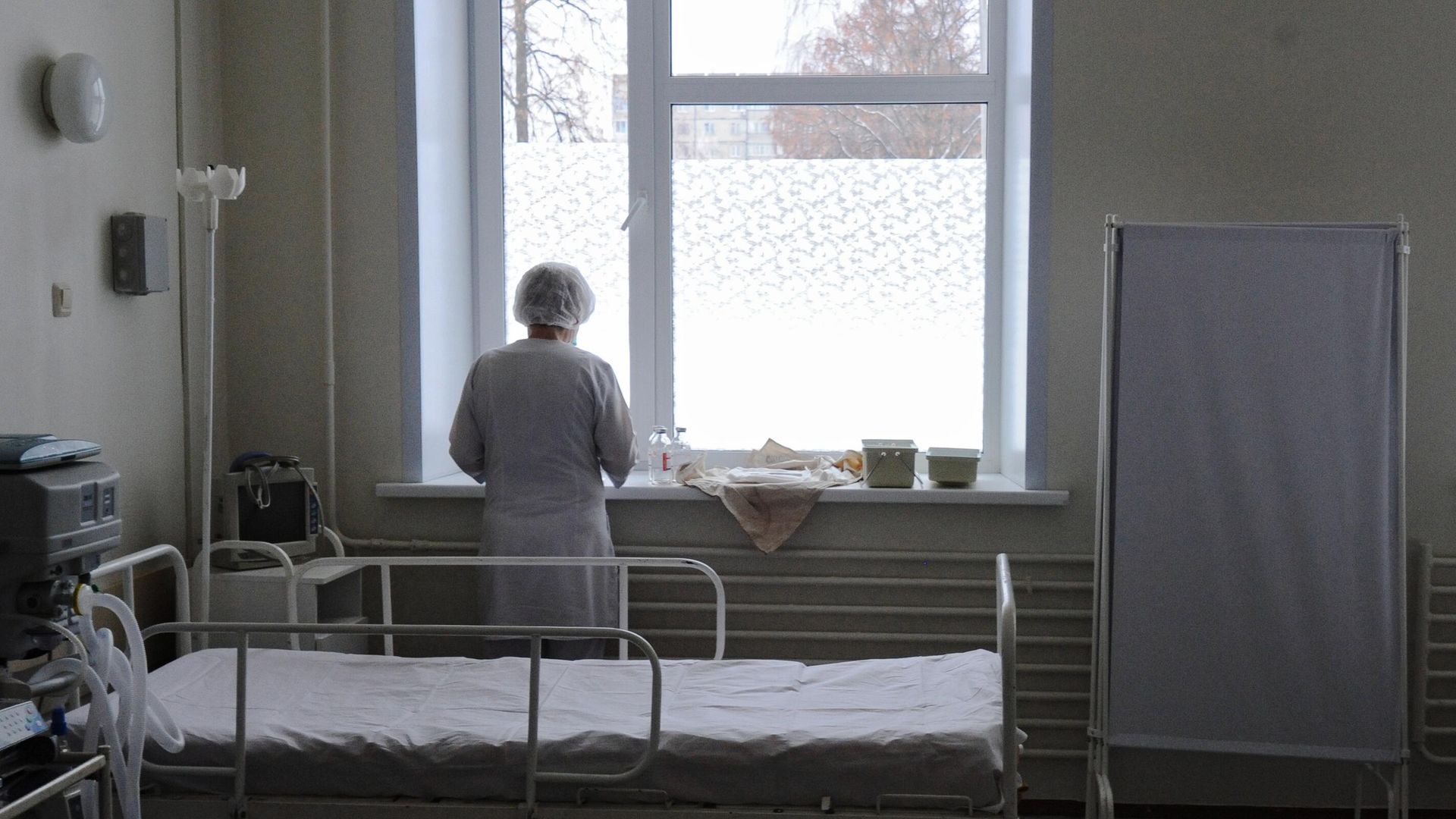 Медицинская сестра в больничной палате Медицинская сестра в больничной палате - РИА Новости, 1920, 21.08.2020