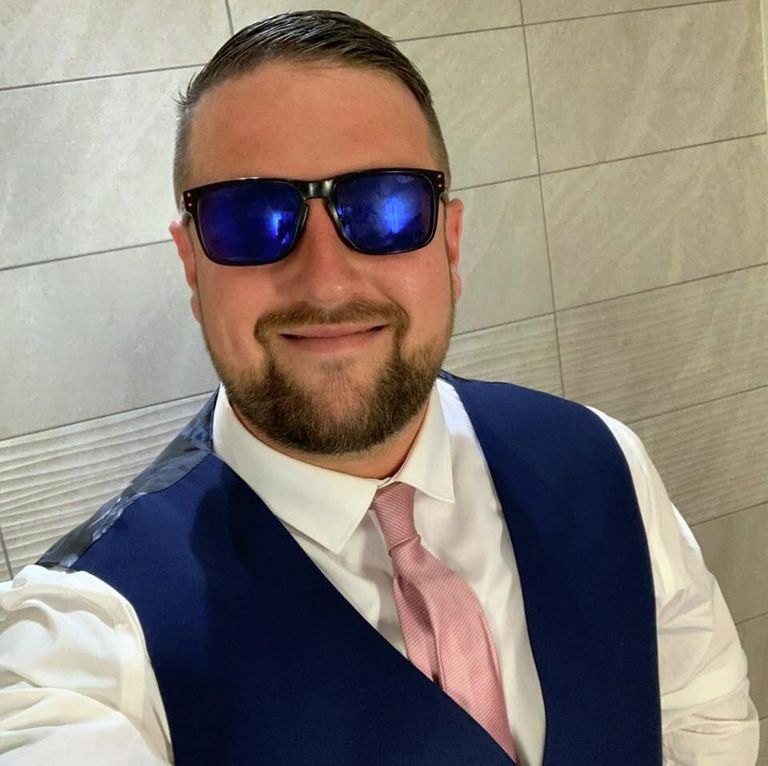 Томос Уилсон Томос Уилсон