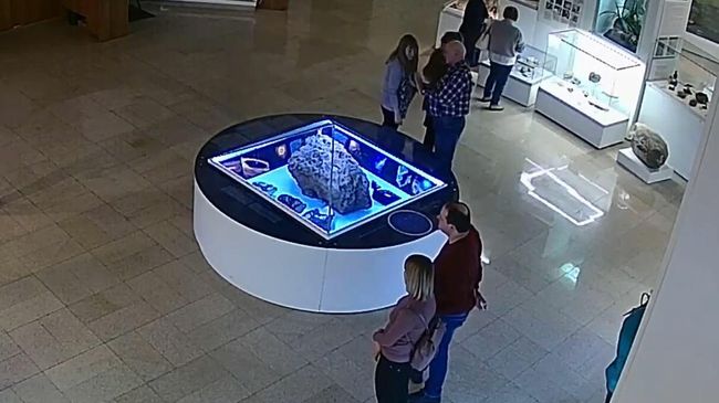 Видео самопроизвольного поднятия защитного купола над челябинским метеоритом Видео самопроизвольного поднятия защитного купола над челябинским метеоритом