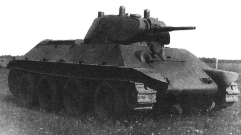 Советский опытный легкий танк БТ-20 (А-20)
