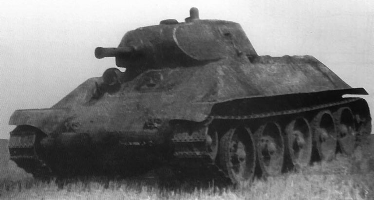 Советский средний гусеничный танк А-32