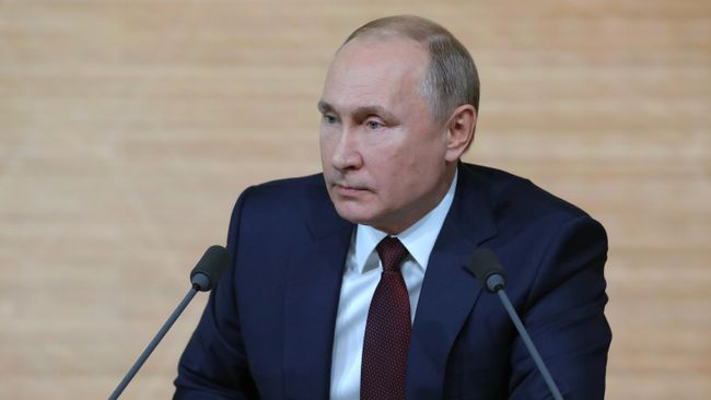 Президент РФ Владимир Путин на большой ежегодной пресс-конференции Президент РФ Владимир Путин на большой ежегодной пресс-конференции