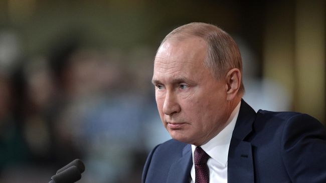Президент РФ Владимир Путин на большой ежегодной пресс-конференции