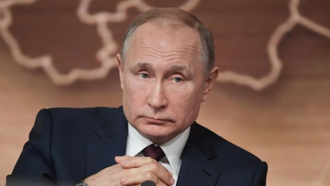 Президент РФ Владимир Путин на большой ежегодной пресс-конференции Президент РФ Владимир Путин на большой ежегодной пресс-конференции