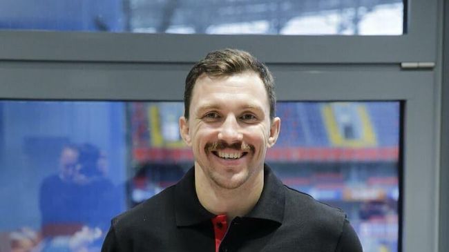 Василий Артемьев