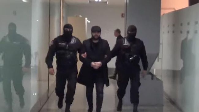 Племянника бывшего президента Армении Сержа Саргсяна Нарека Саргсяна доставили на родину из Чехии Племянника бывшего президента Армении Сержа Саргсяна Нарека Саргсяна доставили на родину из Чехии