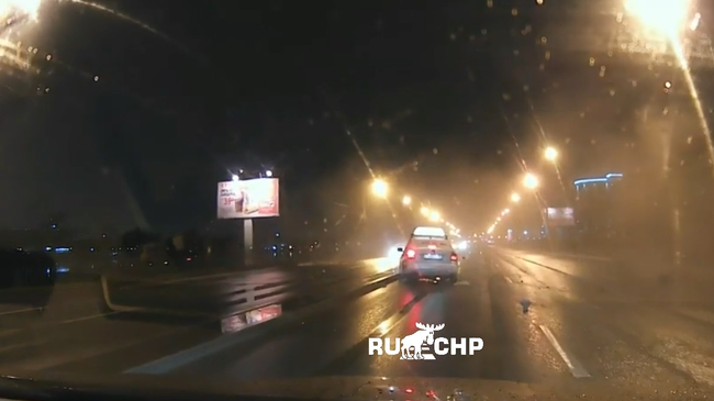 Бетономешалка в Неве Бетономешалка в Неве