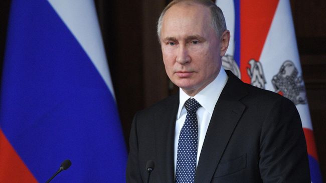 Верховный главнокомандующий, президент России Владимир Путин на ежегодном расширенном заседании коллегии министерства обороны Верховный главнокомандующий, президент России Владимир Путин на ежегодном расширенном заседании коллегии министерства обороны